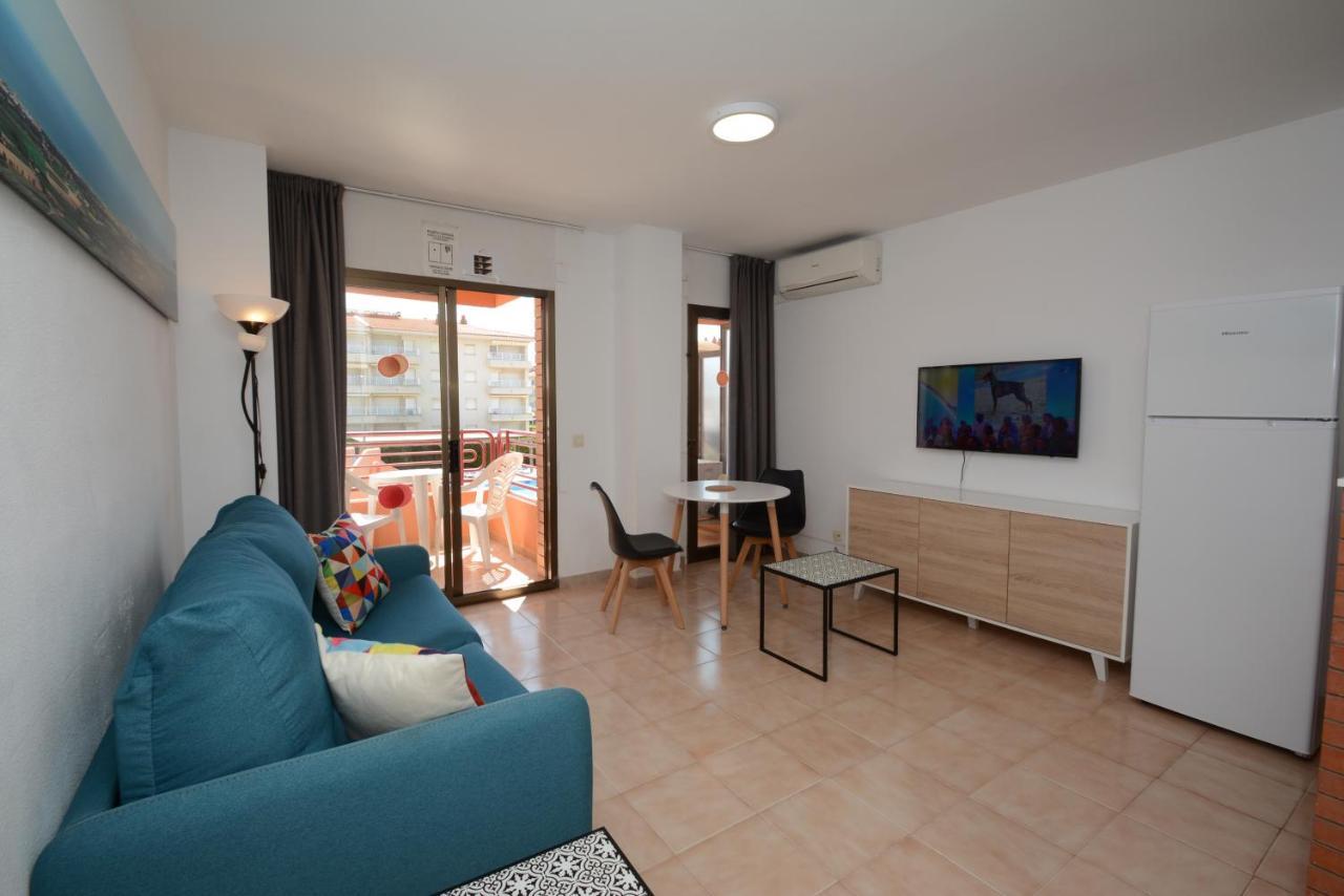 ל'אסטרטיט Apartamentos Familiares Sa Gavina Estartit מראה חיצוני תמונה