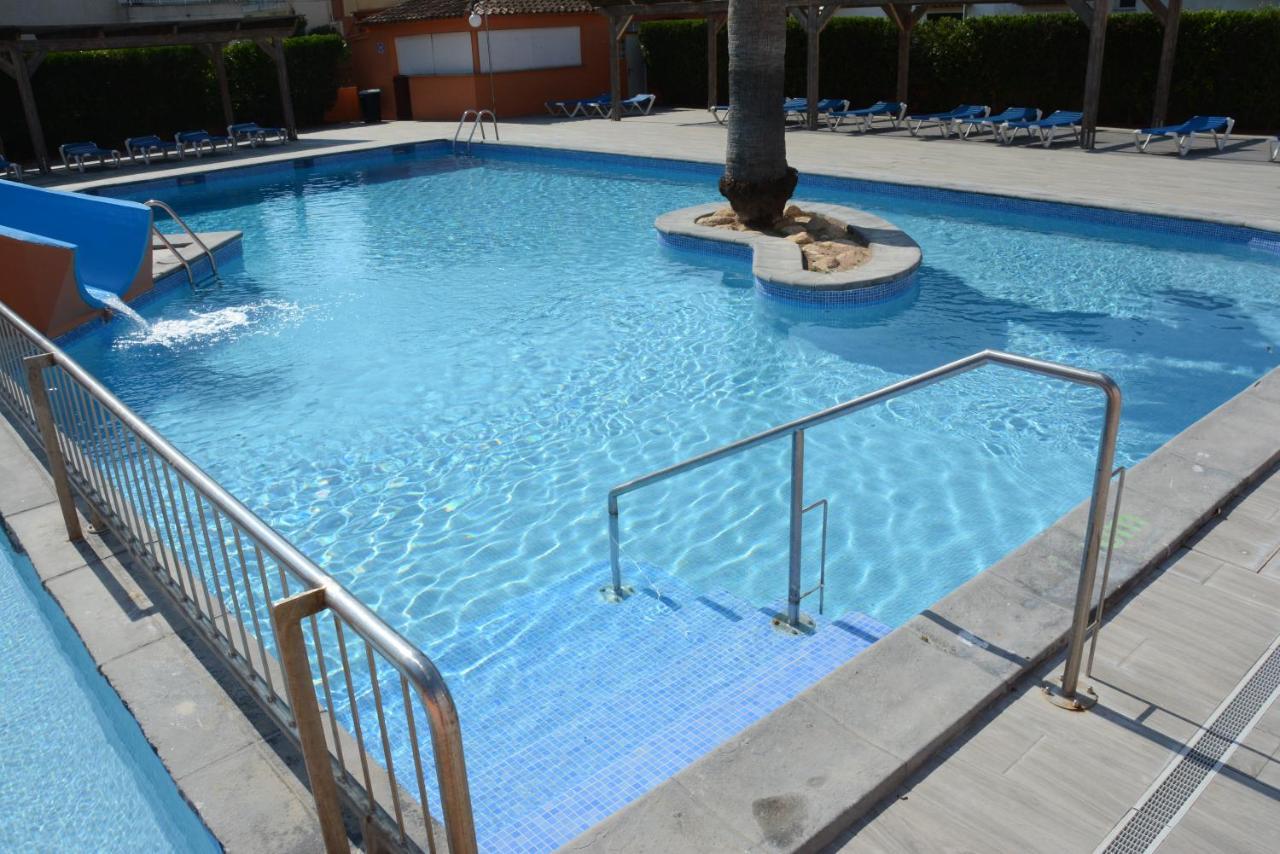 ל'אסטרטיט Apartamentos Familiares Sa Gavina Estartit מראה חיצוני תמונה